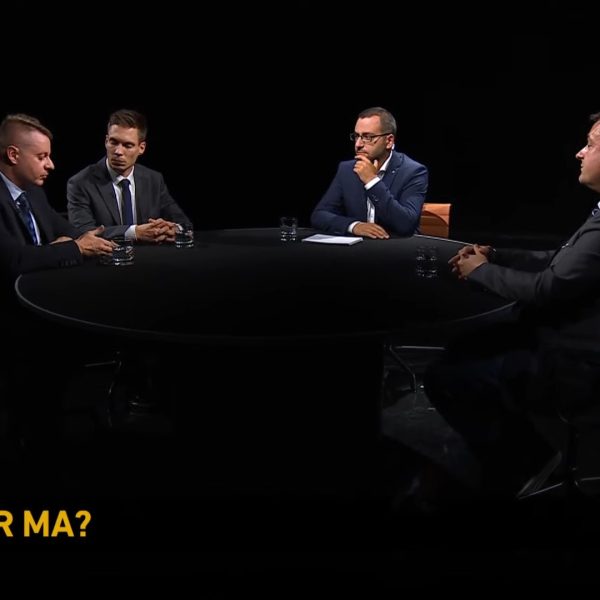 Tóth Máté, Hortay Olivér, Törcsi Péter, Kiszelly Zoltán / 48 perc – Házigazda: Lánczi Tamás / #32